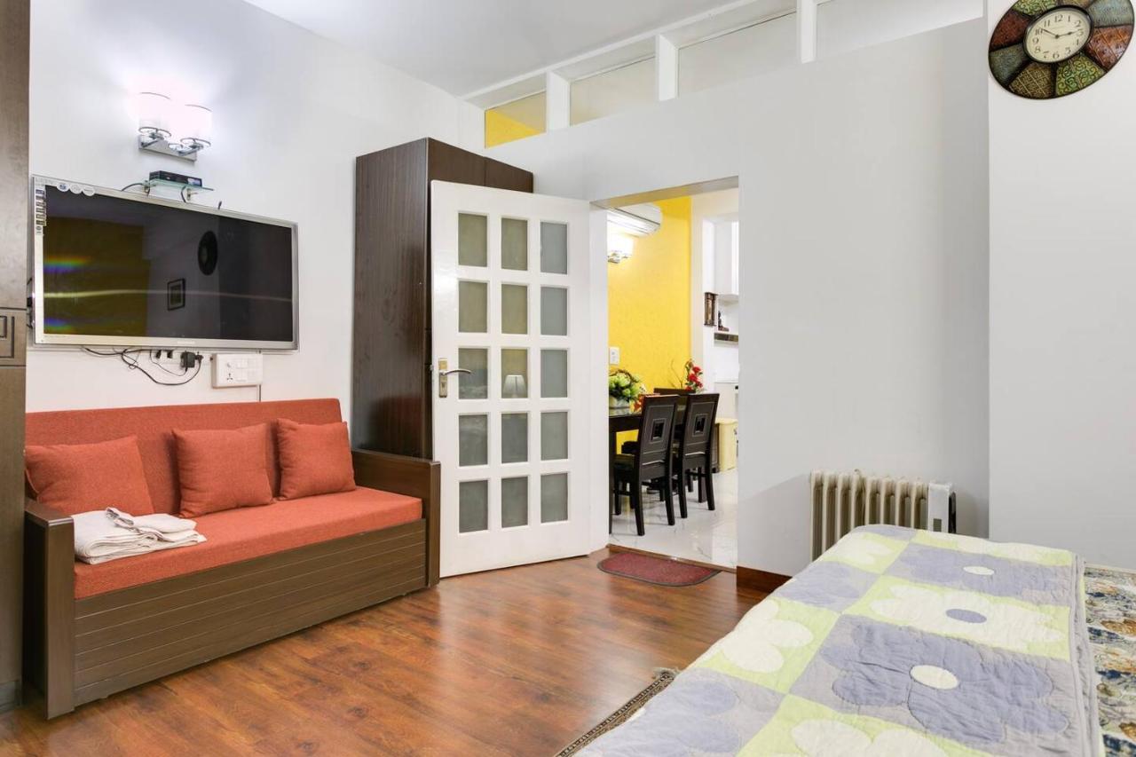 Moydom & Cosy Private 1 Bhk Opp Nfc Market * New Delhi