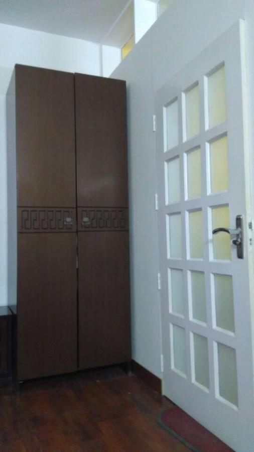 Moydom & Cosy Private 1 Bhk Opp Nfc Market