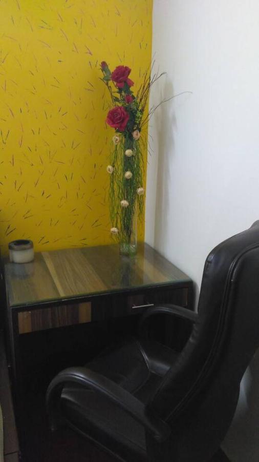 Moydom & Cosy Private 1 Bhk Opp Nfc Market * New Delhi