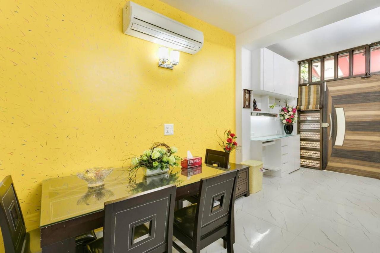 Moydom & Cosy Private 1 Bhk Opp Nfc Market Apartment